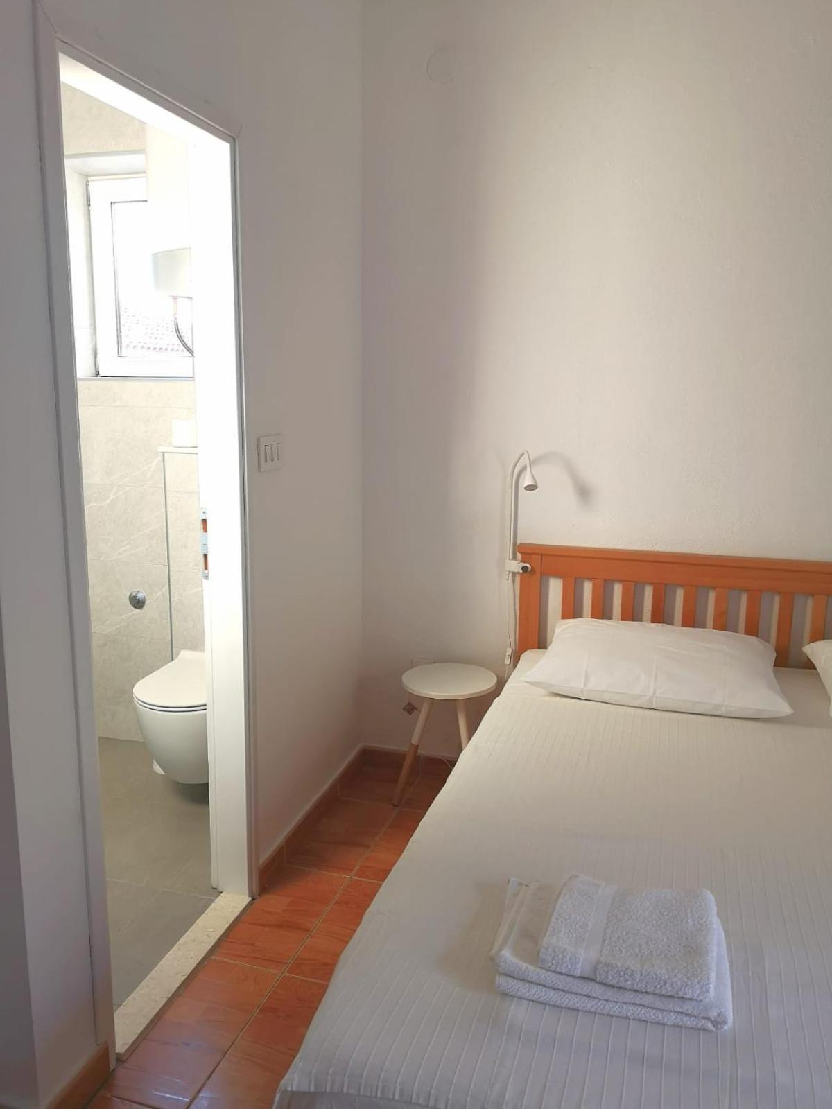 Apartments Angela Makarska Rum bild