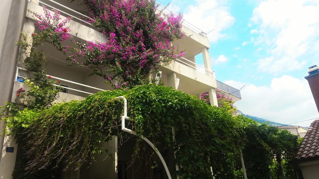 Apartments Angela Makarska Exteriör bild